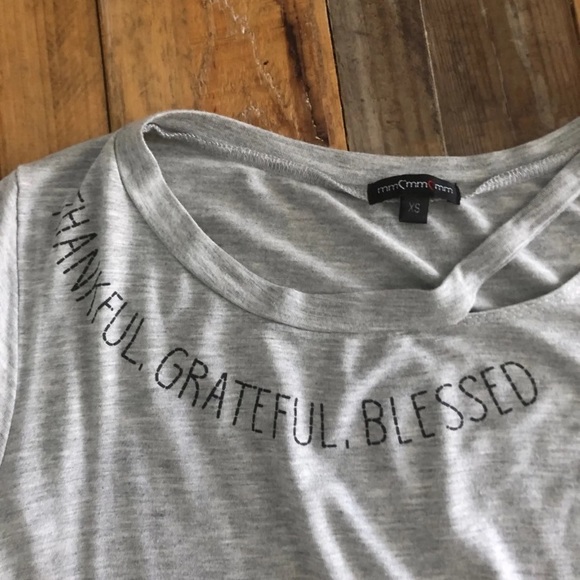 Small/Xsmall tops - Picture 7 of 12